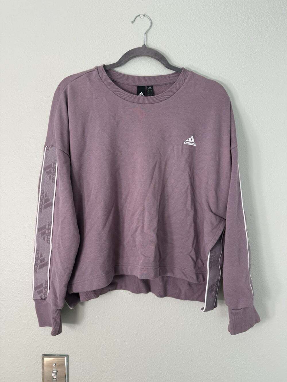 Adidas Women’s Sweatshirt Boxy Cropped Pullover - Plum Size Large